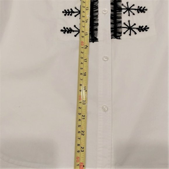 J CREW while embellished snowflake tuxedo blouse.  Women's XXS. - Picture 5 of 7